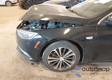2018 Buick Regal Sportback Preferred Ii from USA, damaged, VIN W04GM6SX6J1048723